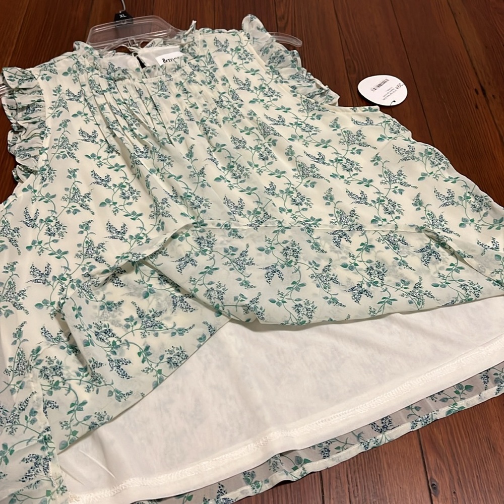 Floral Ruffle Women's Top - Green and Cream - Picture 12 of 15